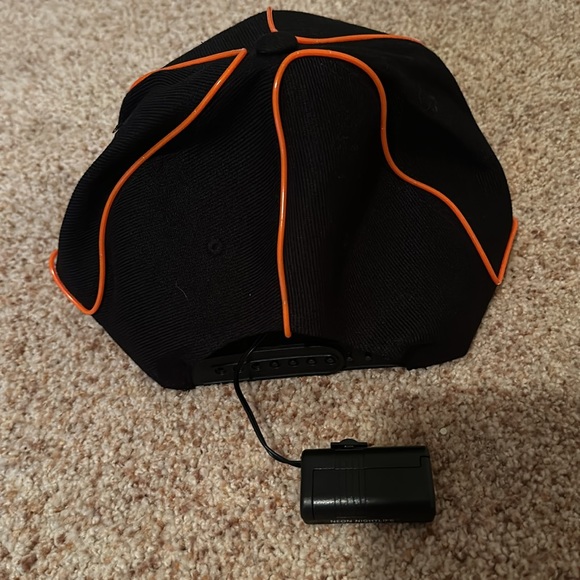Light up Neon Orange SnapBack - Picture 2 of 6